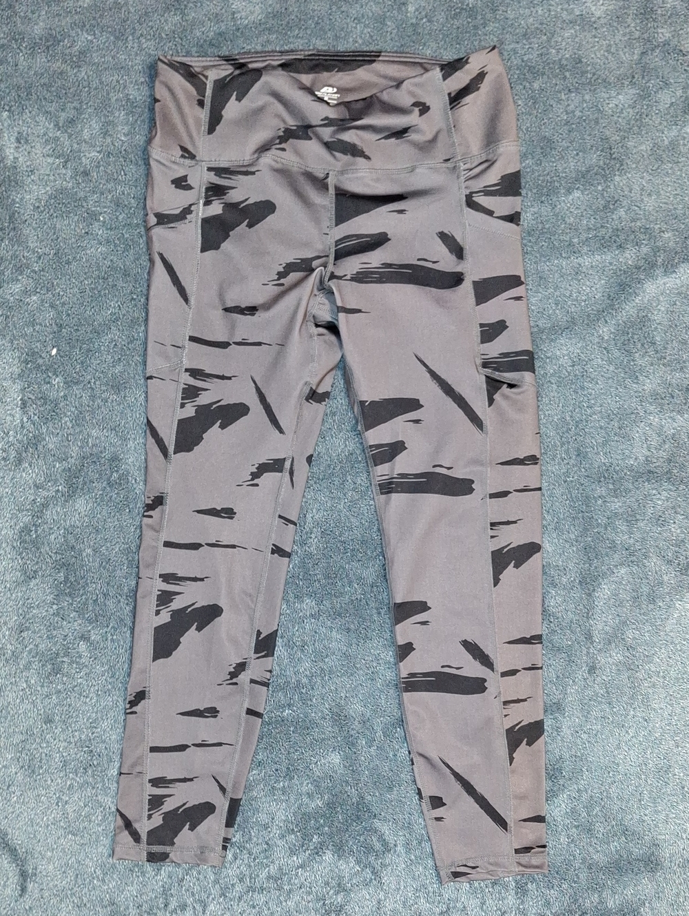 Pro Player Girls' Gray and Black Active Leggings - High-Waist Comfort
